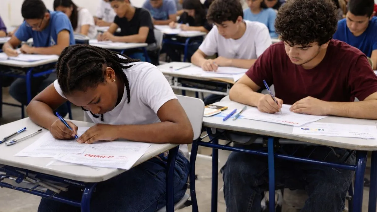Estudantes participam da OBMEP 2026 Olimpíada Brasileira de Matemática das Escolas Públicas abre inscrições