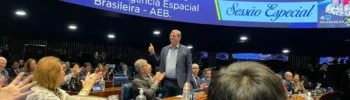 João Canalle coordenador da OBA é homenageado em sessão no Senado em comemoração Missão Centenário Astronauta Marcos Pontes Agência Espacial Brasileira