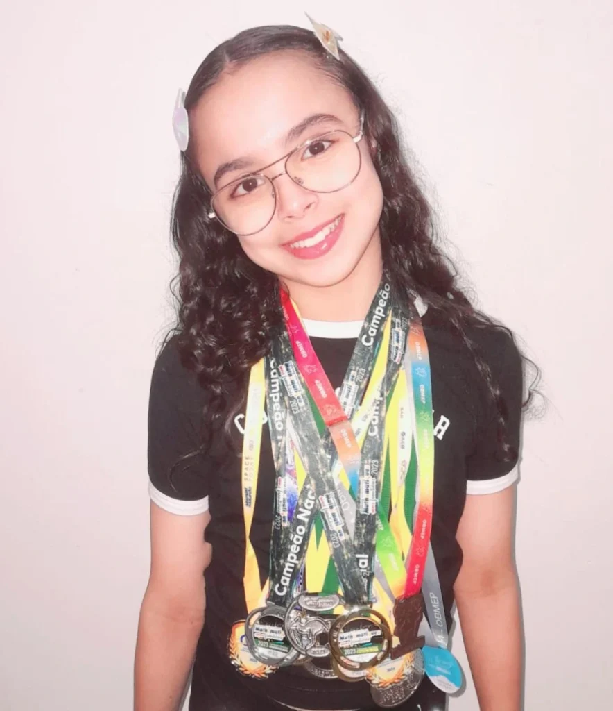 Manuela participa de olimpíadas científicas - olimpíadas do conhecimento