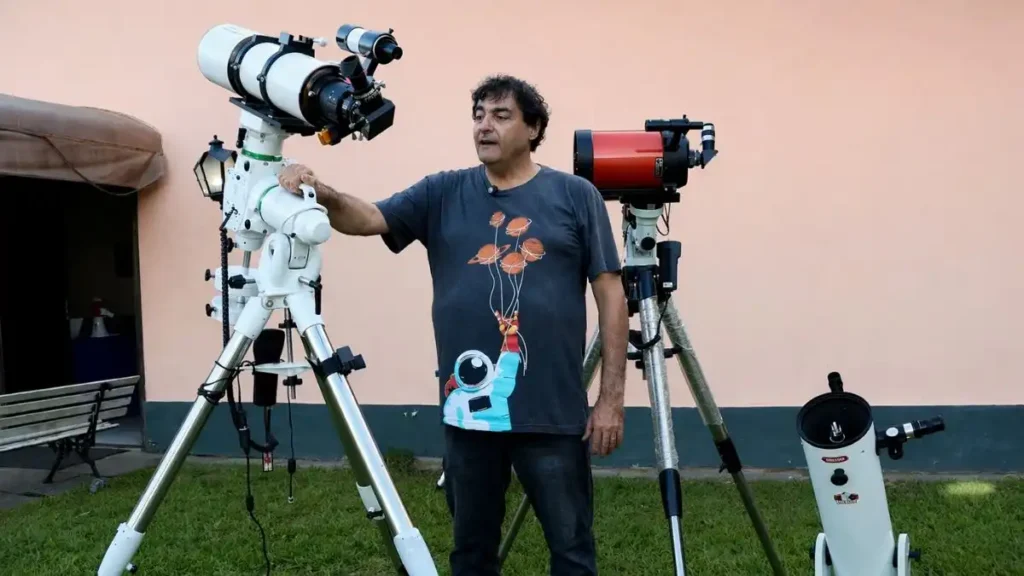 professor Ednilson Oliveira astrofotografia - Explorando o vasto universo com telescópios News - notícia olimpíadas científicas 