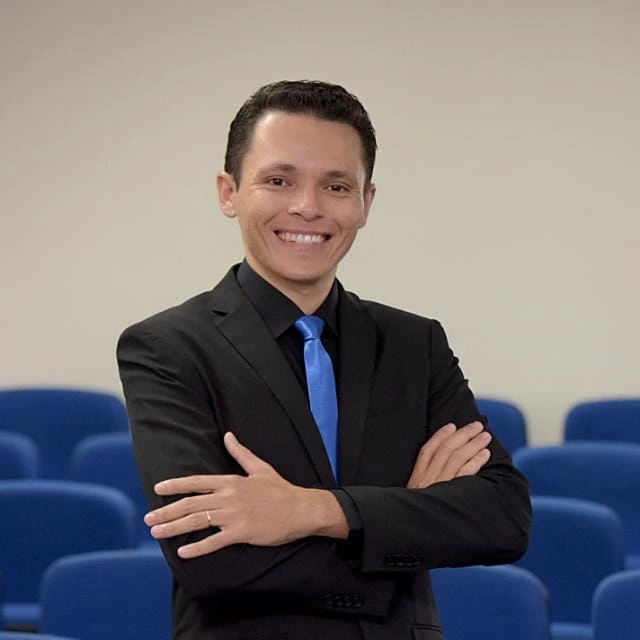 Reino da MOBFOG - professor Inácio Júnior - foguetes de garrafa PET - OBAFOG - News - notícia olimpíadas científicas News - notícia olimpíadas científicas