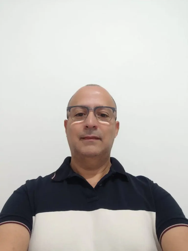 Professor-Luís-Gomes coordenador da Olimpíada Brasileira de Química Júnior