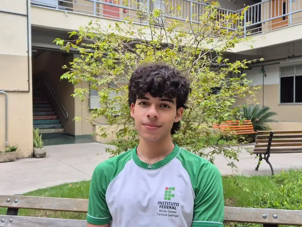 Davi Teles - Estudante organiza grupo para incentivar colegas de escola em olimpíadas científicas - News - notícia olimpíadas científicas